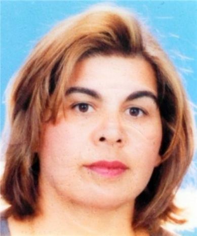 Otomobil Petrol İstasyonu Totemine Çarptı: 1 Ölü 1 Yaralı