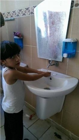 Suriyelilerin Büyük Kısmı 4 Ve 6 Kişilik Odalarda Kalıyor