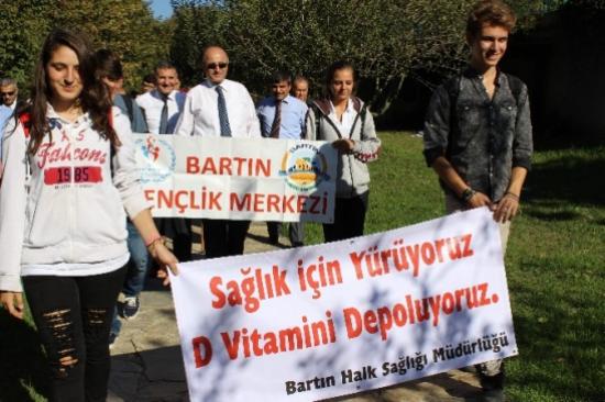 Bartın Valisi Azizoğlu Yaşlılarla Sağlık İçin Yürüdü