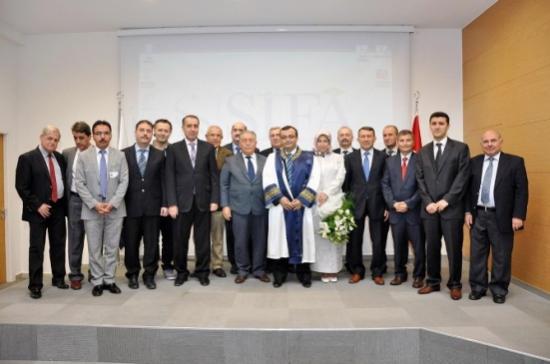 Şifa Üniversitesi Rektörlüğüne Prof. Dr. Mehmet Ateş Atandı