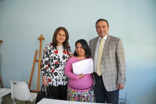 Aü Rektörü Kurtcephe'den Ziyaret