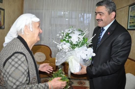 Başkan Alıcık'ın ''dünya Yaşlılar Günü'' Mesajı