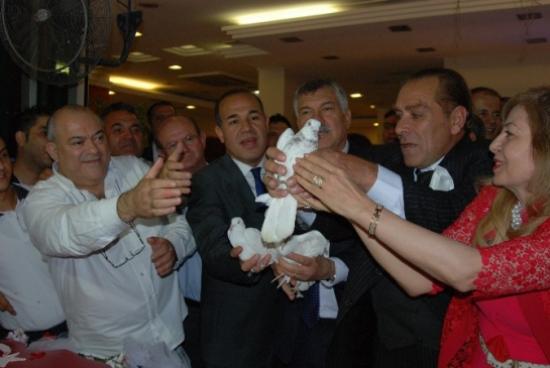 Karyaldız : ''bayrağı Korumak Direklere Bırakılamaz''