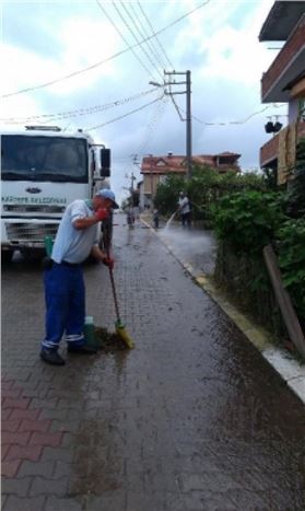 Kartepe'de Bayram Temizliği