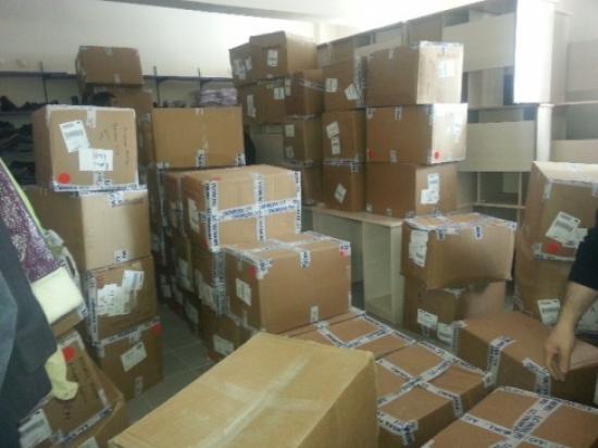 Aziziye'de Dar Gelirli Ailelere Bayram Yardımı Yapıldı