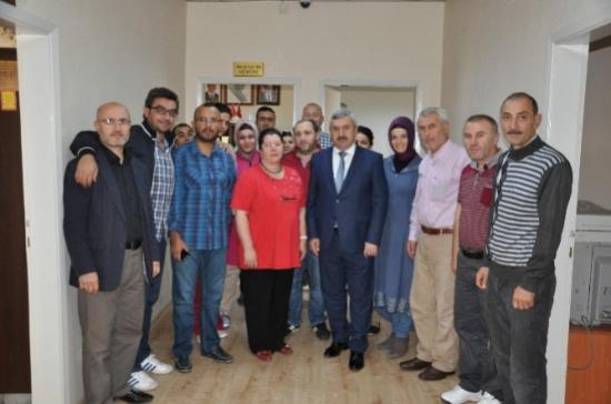 Körfez Belediyesi Çalışanlarına Çifte Bayram Sevinci Yaşatıyor