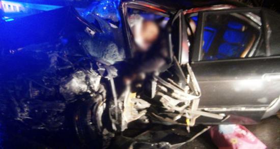 Katliam gibi kaza: 8 ölü, 1 yaralı!