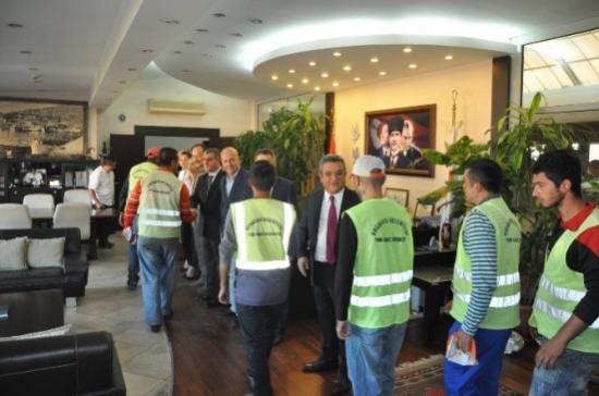 Kuşadası Bayrama Hazır