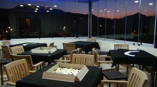 Çukurca'da Yeni Bir İşyeri Açıldı