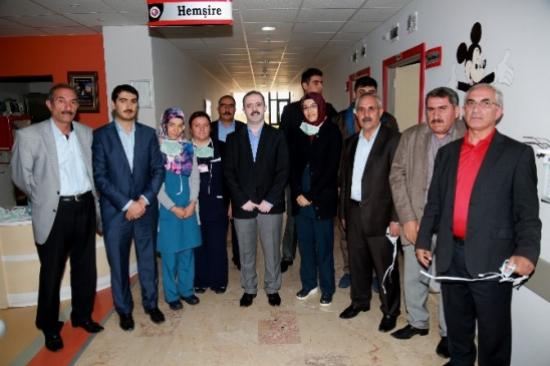 Başkan Doç. Dr. Özgökçe'den Lösemili Çocuklara Hastanede Bayram Hediyesi