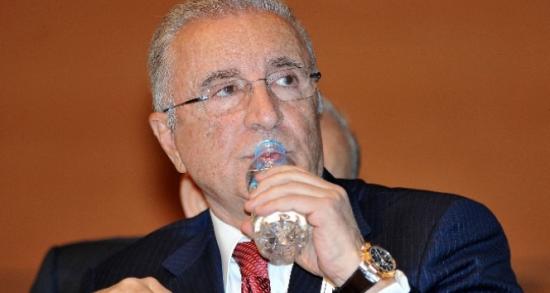 Ünal Aysal'dan bayram mesajı!