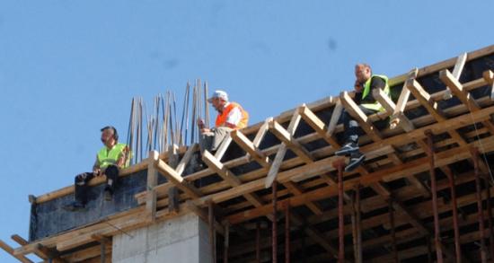 Bayram öncesi maaşlarını alamayınca...!