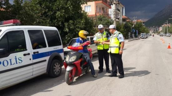 Yeni Ders Yılı İle Birlikte Trafikte Sıkı Denetimler Başladı