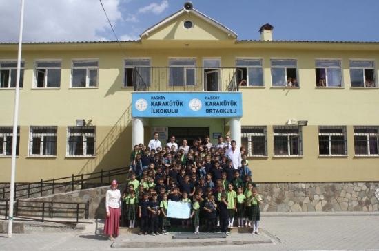 Hayırsever İşadamından Giyim Yardımı