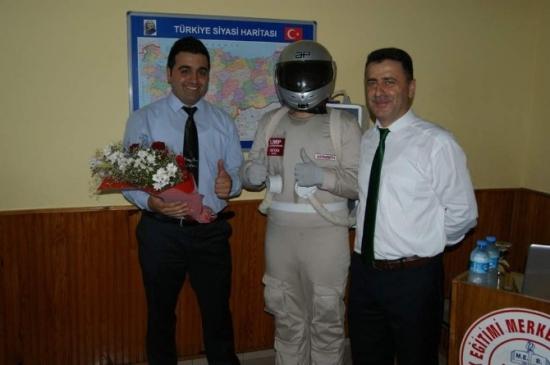 Giresunlu Öğrencilere Uzay Ve Gezegenleri Anlattı