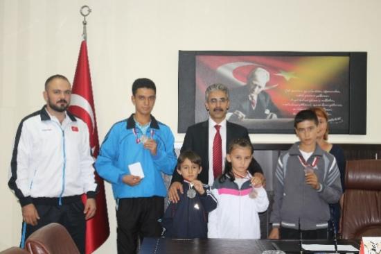 Başarılı Sporculardan Mintaş'a Ziyaret