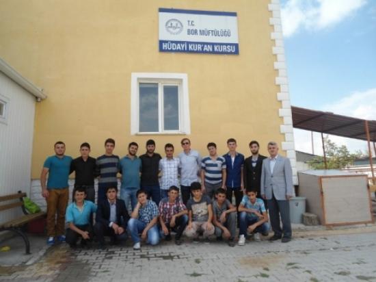 Bor Hüdayi Kur'an Kursu İlk Meyvelerini Verdi