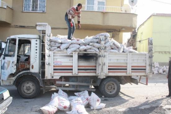 Elbistan'da Sydv 5 Bin Aileye Kömür Yardımı Yapacak
