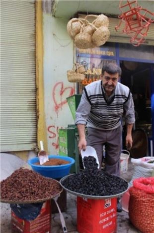 Kilis'te Yeni Mahsul Kuru Üzüm Piyasaya Çıktı