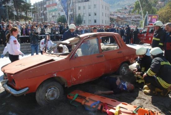İtfaiyeden Gerçek Gibi Tatbikat