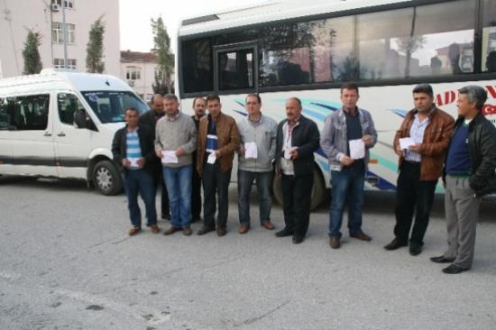 Trafik Cezalarından Bunalan Servis Şoförleri Yolu Kapattı