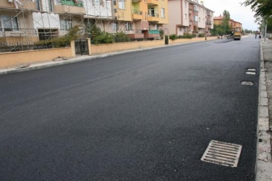 Asfalt Çalışmalarında Yoğun Mesai Başlıyor