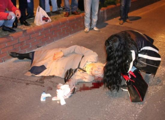 Yere Düşerek Yaralanan Yaşlı Kadın İçin Seferber Oldular