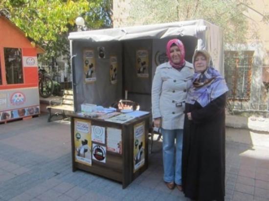 Kütahya İhh Kurban Bağış Standı Açtı