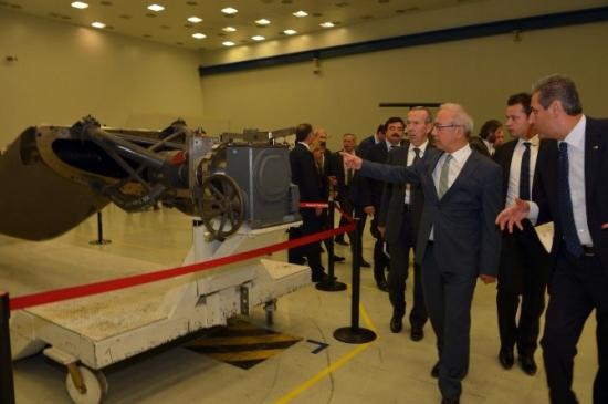 Bakan Elvan Taı Tesislerini Ziyaret Etti