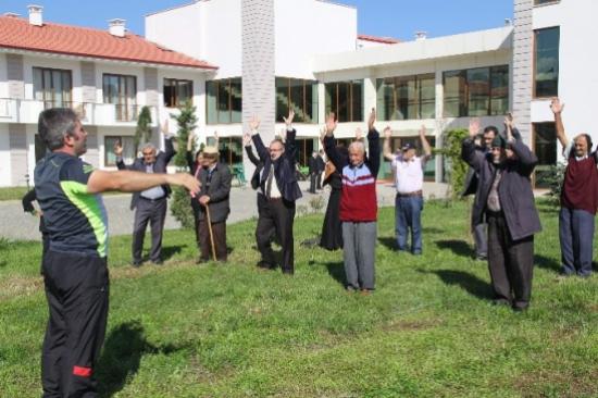 Trabzon'da Yaşlılar Günü Etkinlikleri