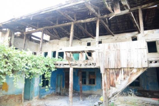 Uşak'ta Tarihi Bir Evin Daha Restorasyonu Başladı