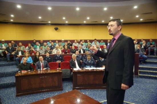 Gölbaşı'nda Belediye Personeline Eğitim Semineri