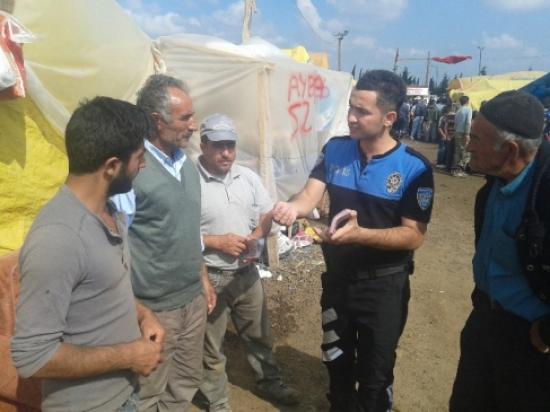 Polisten Kurban Satıcılarına ''sahte Para'' Uyarısı