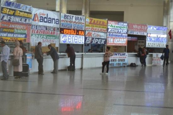 Otobüs Terminalinde Bayram Yoğunluğu