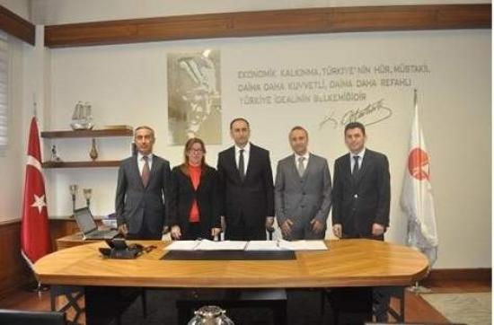 Aile İçi Şiddeti 'ailemle Uyumluyum Huzurluyum' Projesi Bitirecek