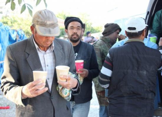 Kurban Satıcılarına Çorba Dağıtıldı