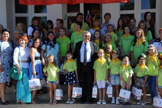 Dünya Çocukları Antalya'da