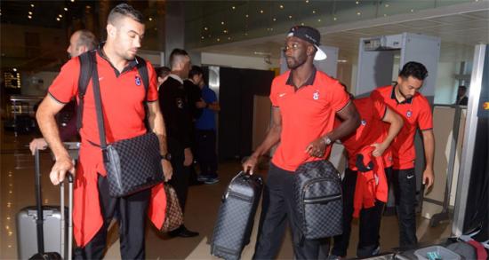 Trabzonspor Karabükspor maçı için Kastamonu'ya uçtu!