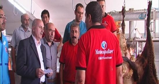 Başbakan Davutoğlu'nun kurbanı Kilis'te kesildi!