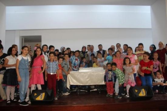 Yaz Kurslarına Katılan Kursiyerlere Sertifa Aldı