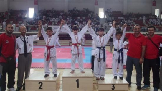 Yalova'da Spor Merkezlerinde Yaz Dönemi Sona Erdi