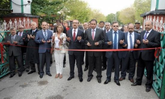 Uşak Şeker Fabrikası 89'uncu Kampanya Dönemi Şeker Pancarı Alımları Başladı