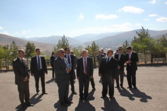 Bayburt Valisi Yusuf Odabaş Görevine Başladı