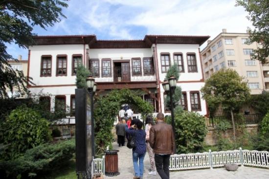 Yozgat'a Gelen Tur Operatörleri Turistik Alanları Gezdi