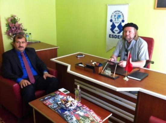 Esder'e Tebrik Ve Teşekkür Ziyareti