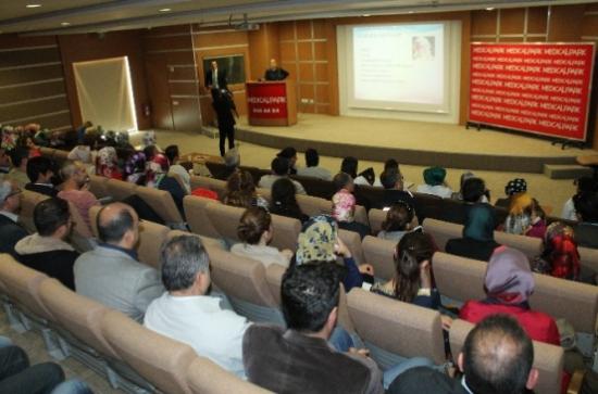 Aile Hekimlerine ''infertilite Ve Tüp Bebek'' Semineri