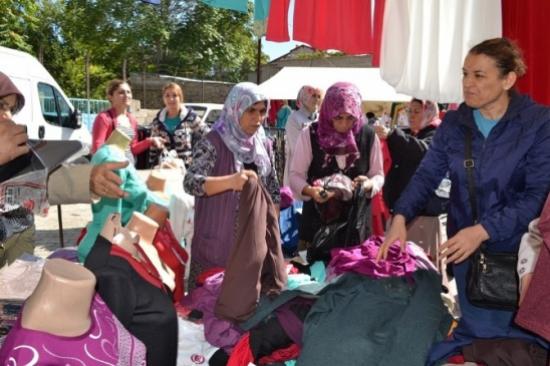 Bor'da Bayram Alışverişleri Başladı