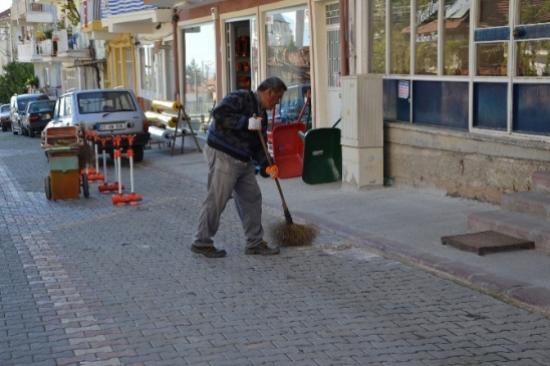 Acıpayam'da Bayram Temizliği Devam Ediyor