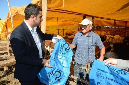 Büyükşehir'in İlaçlama Ordusu Sahada