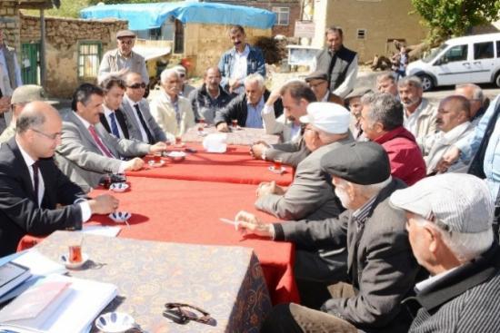 Tunceli Valisi Osman Kaymak Köy Ziyaretine Devam Ediyor
